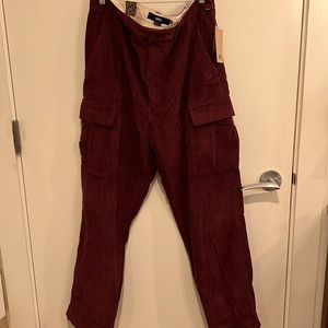 NWT Vans Loose Taper Corduroy Cargo Skate Pant